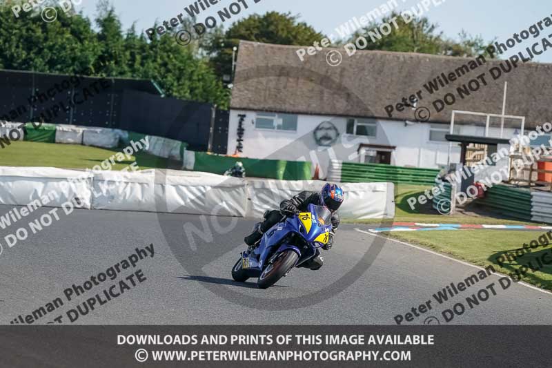 enduro digital images;event digital images;eventdigitalimages;mallory park;mallory park photographs;mallory park trackday;mallory park trackday photographs;no limits trackdays;peter wileman photography;racing digital images;trackday digital images;trackday photos